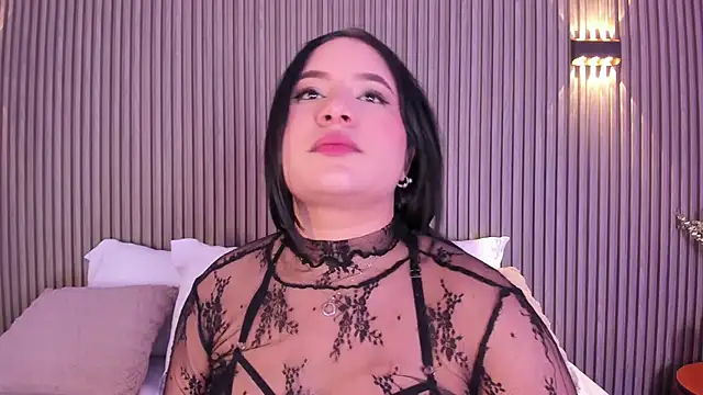 HannaKarson online show from April 9, 4:03 am