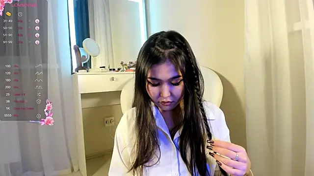 luna-catt online show from September 14, 8:42 pm