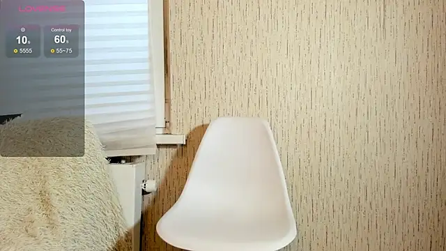 luna-catt online show from February 9, 1:35 pm