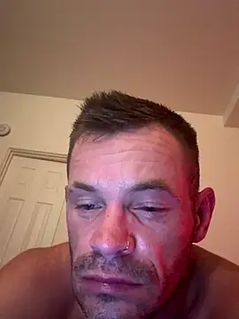 Snapshot of FrankieKentucky chatting on September 14, 11:43 am FrankieKentucky online show from September 14, 11:43 am