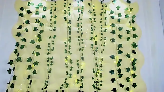 Snapshot of Natasha_Nasty2 chatting on February 25, 12:47 am Natasha Nasty2 online show from February 25, 12:47 am