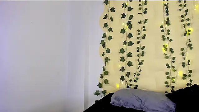 Snapshot of Natasha_Nasty2 chatting on March 13, 9:16 pm Natasha Nasty2 online show from March 13, 9:16 pm