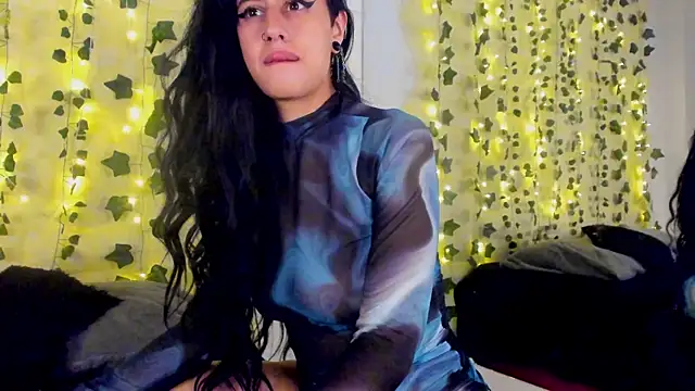 Snapshot of Natasha_Nasty2 chatting on February 4, 12:29 am Natasha Nasty2 online show from February 4, 12:29 am