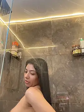 Snapshot of Liissa_cute_ chatting on June 26, 4:46 pm Liissa cute online show from June 26, 4:46 pm