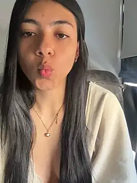 Liissa cute  online show from April 22, 8:04 pm