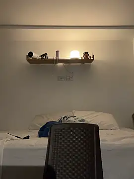 Liissa cute  online show from February 1, 2:32 am