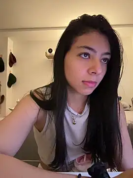 Liissa cute  online show from February 5, 1:23 am