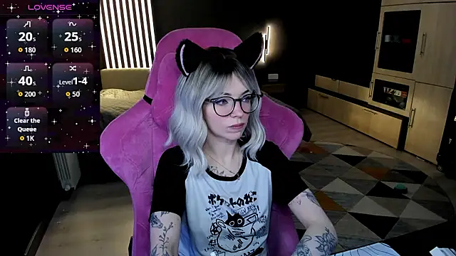 The love project online show from March 16, 11:18 pm