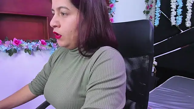 MariaClay online show from November 26, 12:05 pm