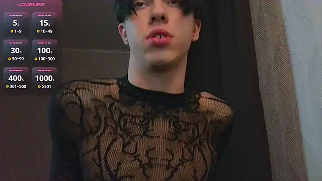 Snapshot of Jerry_Bomb chatting on January 28, 6:28 pm Jerry Bomb online show from January 28, 6:28 pm