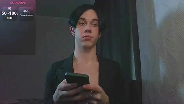 Snapshot of Jerry_Bomb chatting on February 3, 7:18 am Jerry Bomb online show from February 3, 7:18 am