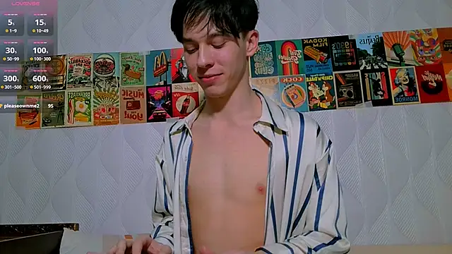 Snapshot of Jerry_Bomb chatting on February 19, 9:58 pm Jerry Bomb online show from February 19, 9:58 pm