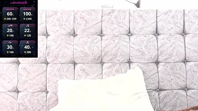 swimmer summer online show from January 9, 6:26 pm