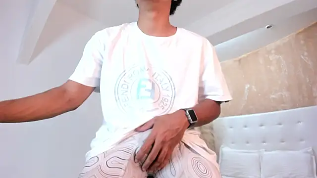 Snapshot of ANGEL_NICOLAS chatting on January 17, 8:33 pm ANGEL NICOLAS online show from January 17, 8:33 pm