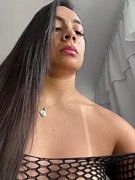 LauraCadwell online show from November 5, 12:08 pm