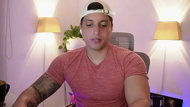 Snapshot of appolo_allen chatting on May 31, 3:12 am appolo allen online show from May 31, 3:12 am