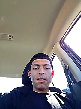 Snapshot of Yoko0381 chatting on February 6, 6:59 pm Yoko0381 online show from February 6, 6:59 pm