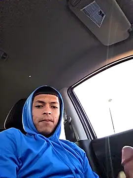 Snapshot of Yoko0381 chatting on February 6, 12:17 am Yoko0381 online show from February 6, 12:17 am