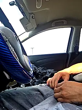 Snapshot of Yoko0381 chatting on February 9, 6:28 pm Yoko0381 online show from February 9, 6:28 pm