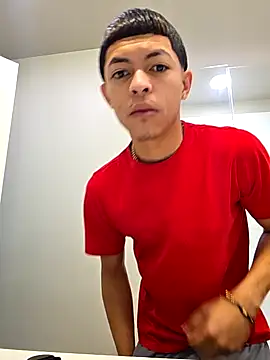 Snapshot of Yoko0381 chatting on January 15, 3:26 pm Yoko0381 online show from January 15, 3:26 pm