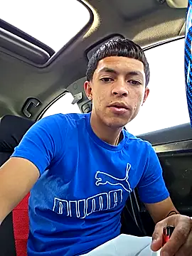 Snapshot of Yoko0381 chatting on January 7, 10:04 pm Yoko0381 online show from January 7, 10:04 pm