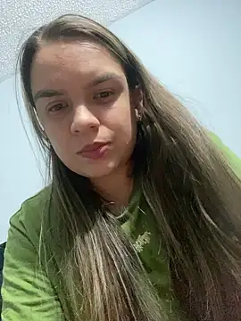 Snapshot of Nathaly00_ chatting on November 20, 11:58 pm Nathaly00 online show from November 20, 11:58 pm