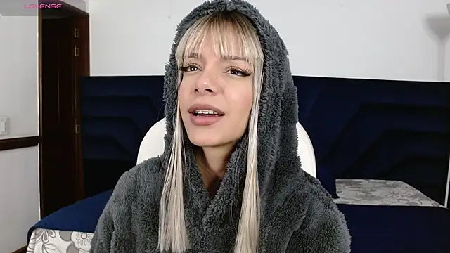 peyton golden1 online show from January 14, 3:43 am