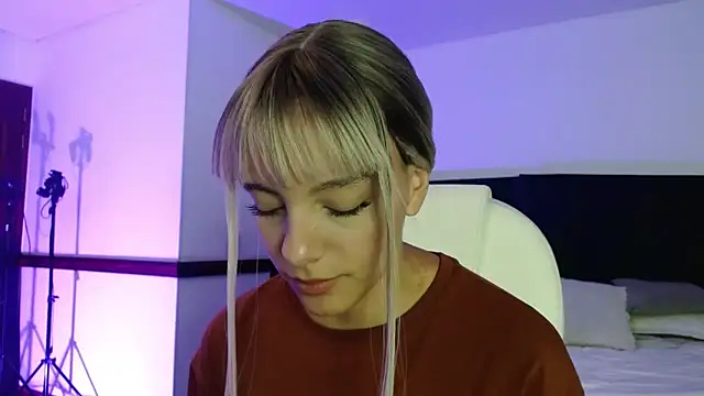 peyton golden1 online show from February 23, 3:08 am