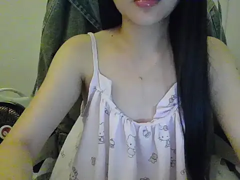 Snapshot of Yin-girl chatting on October 10, 8:20 pm Yin-girl online show from October 10, 8:20 pm