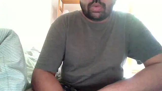 Snapshot of whoreboi98 chatting on June 21, 2:56 pm whoreboi98 online show from June 21, 2:56 pm