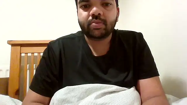 Snapshot of whoreboi98 chatting on April 14, 8:47 pm whoreboi98 online show from April 14, 8:47 pm