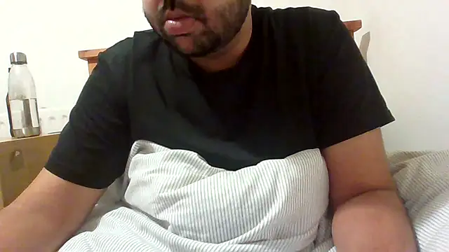 Snapshot of whoreboi98 chatting on April 11, 9:40 pm whoreboi98 online show from April 11, 9:40 pm