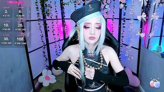 LilithLin online show from February 4, 10:13 pm