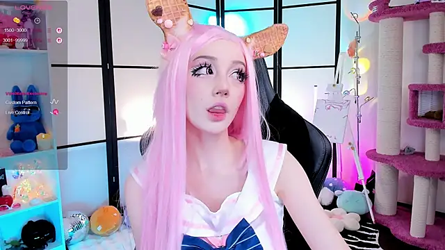 LilithLin online show from April 5, 7:20 pm