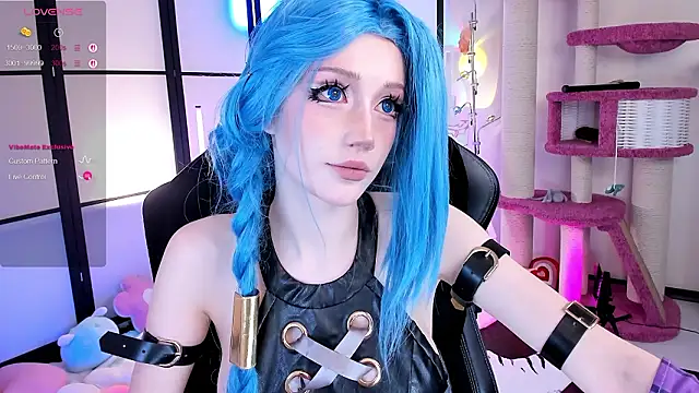 LilithLin online show from March 26, 7:01 pm