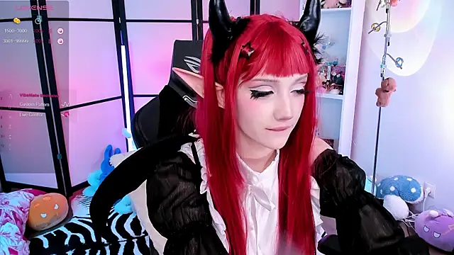 LilithLin online show from May 18, 8:24 pm