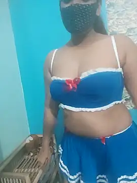 Snapshot of Dreamgirl1211 chatting on September 12, 10:37 am Dreamgirl1211 online show from September 12, 10:37 am