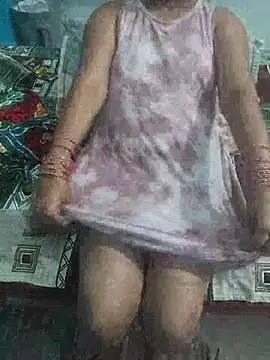 Snapshot of Dreamgirl1211 chatting on October 8, 10:32 pm Dreamgirl1211 online show from October 8, 10:32 pm