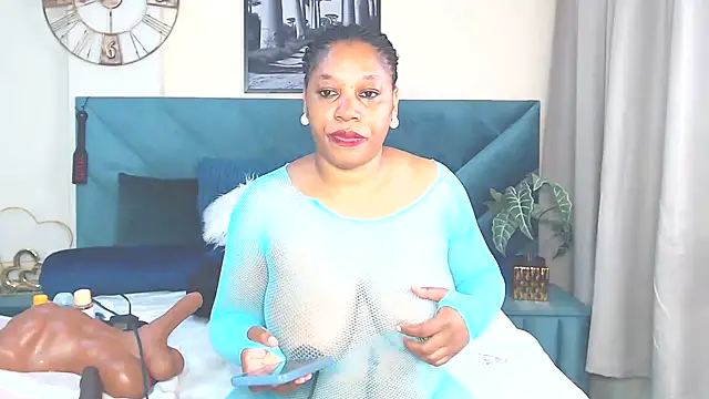 BubbleAngel online show from October 28, 6:45 am