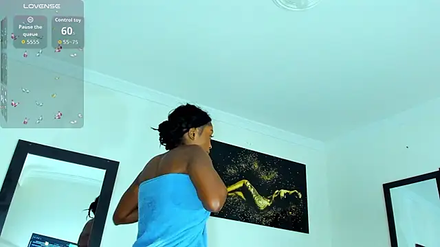 KimberlyBanks2 online show from March 16, 10:08 am