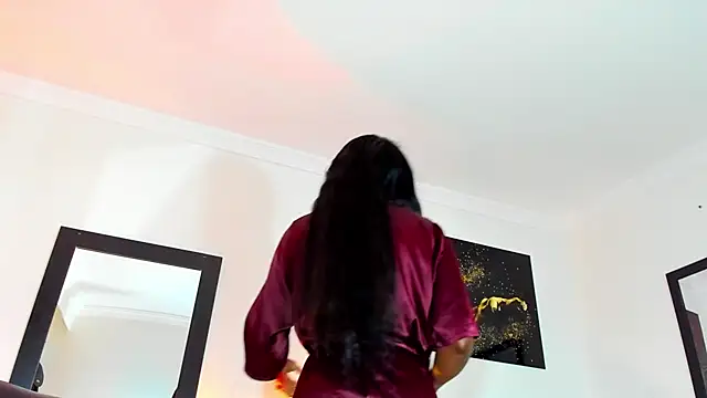 KimberlyBanks2 online show from February 11, 10:15 am