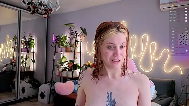 Snapshot of Your_Corvus chatting on June 15, 10:59 am Your Corvus online show from June 15, 10:59 am