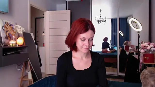 Snapshot of Your_Corvus chatting on October 7, 8:48 am Your Corvus online show from October 7, 8:48 am
