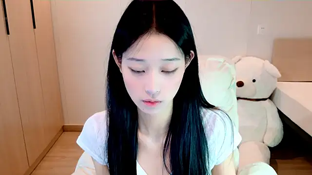 Snapshot of Xueb_J chatting on September 10, 7:18 am Xueb J online show from September 10, 7:18 am