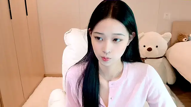 Snapshot of Xueb_J chatting on January 21, 5:49 am Xueb J online show from January 21, 5:49 am