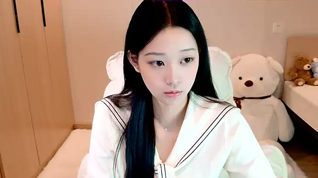 Snapshot of Xueb_J chatting on January 22, 8:49 pm Xueb J online show from January 22, 8:49 pm