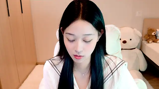 Snapshot of Xueb_J chatting on January 23, 9:39 am Xueb J online show from January 23, 9:39 am