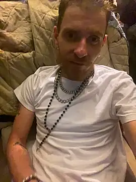 Snapshot of CityBoy75211 chatting on November 9, 2:37 am CityBoy75211 online show from November 9, 2:37 am