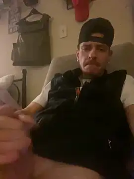 Snapshot of CityBoy75211 chatting on September 24, 3:18 pm CityBoy75211 online show from September 24, 3:18 pm