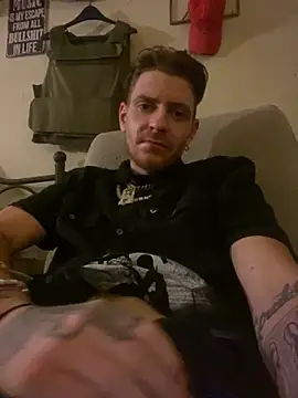 Snapshot of CityBoy75211 chatting on September 22, 7:58 am CityBoy75211 online show from September 22, 7:58 am